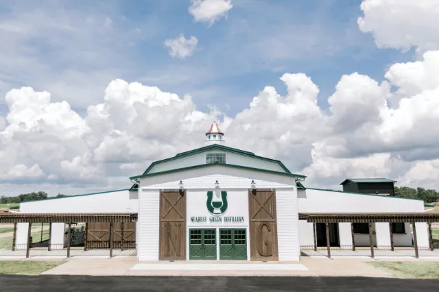 ニアレストグリーン蒸留所